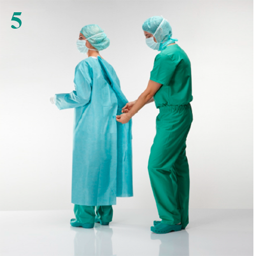 Изображение ХАЛАТ ХИРУРГИЧЕСКИЙ - КАК ПРАВИЛЬНО НАДЕТЬ
