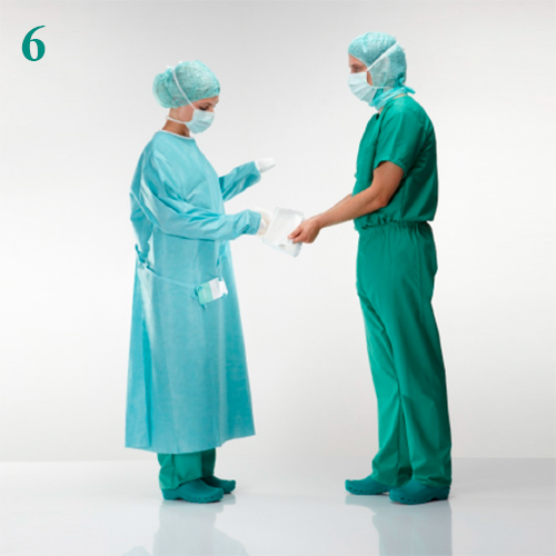 Изображение ХАЛАТ ХИРУРГИЧЕСКИЙ - КАК ПРАВИЛЬНО НАДЕТЬ